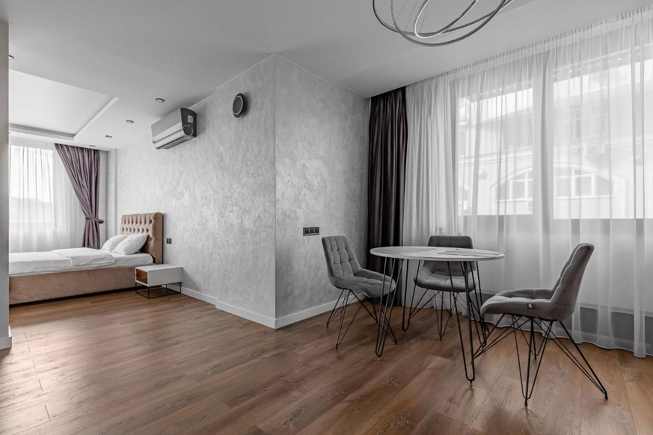 Улица Антоновича 74 № 7 Apartment Киев Екстериор снимка